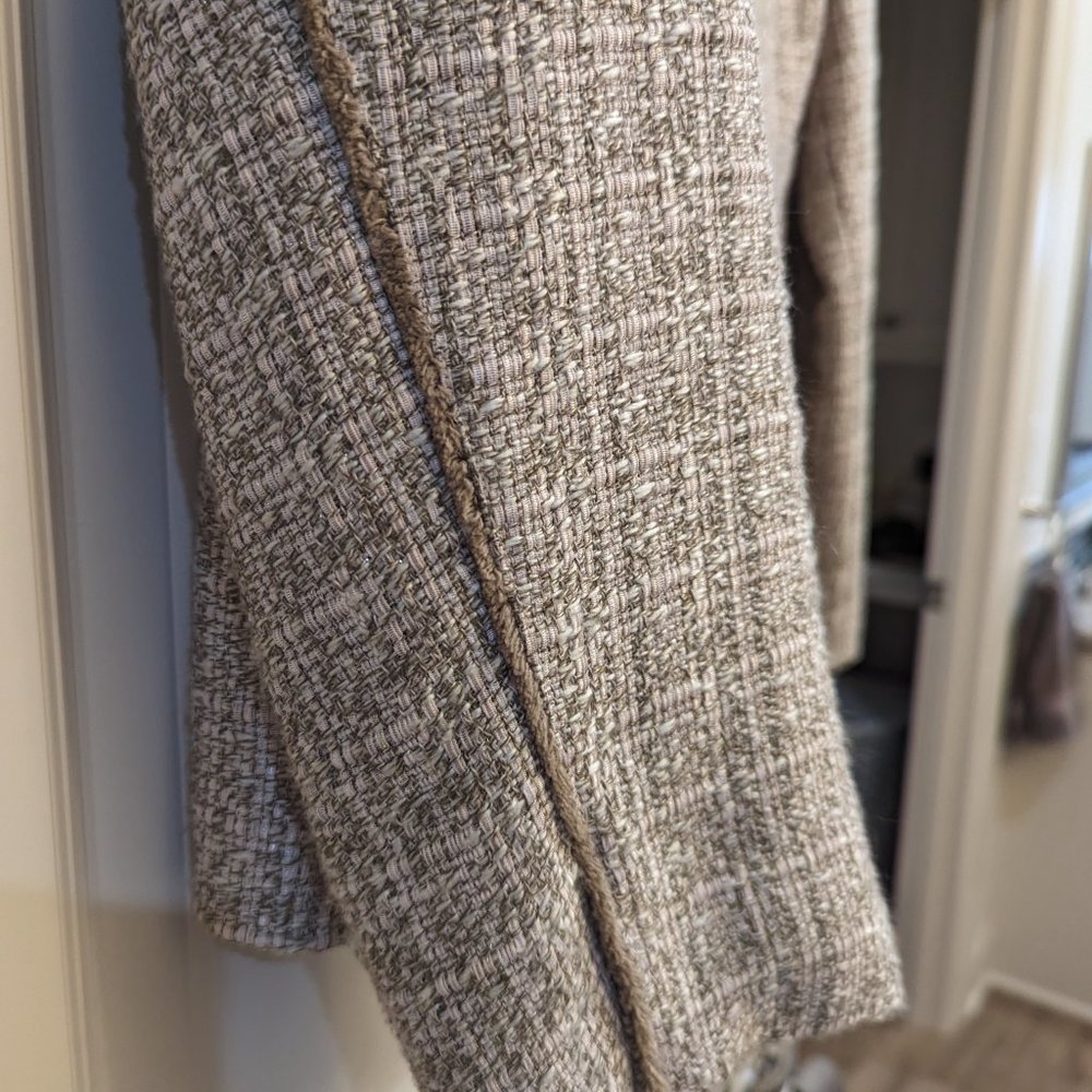 Open Front Blazer Perfect For Easter - image 5